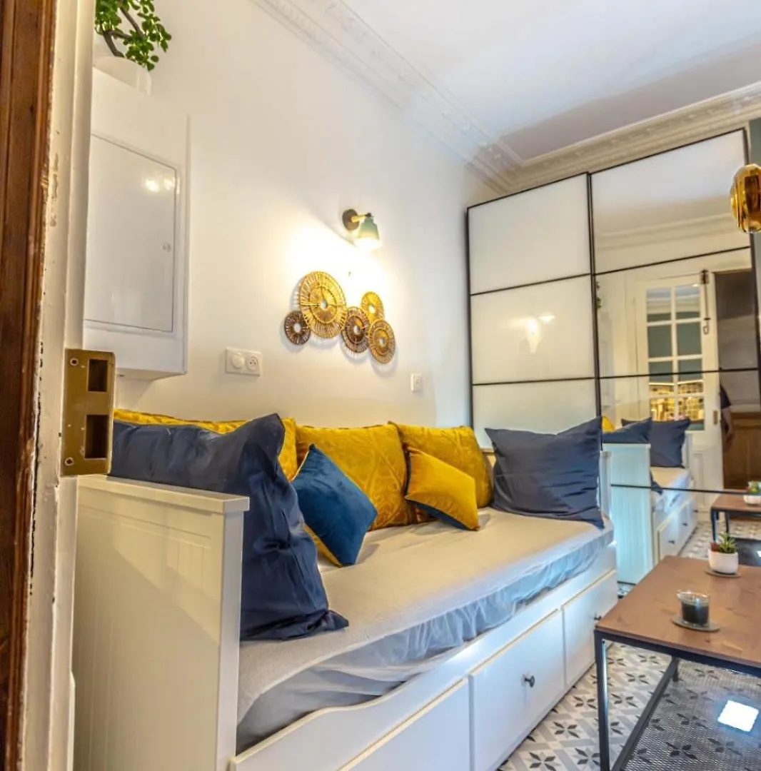 Ledion Paris 14 Apartment
